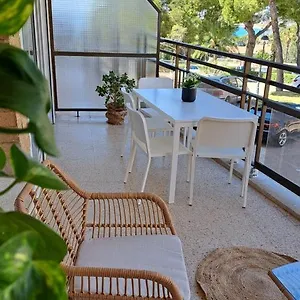 https://apt-colibri-beach.top-hotels-tarragona.com